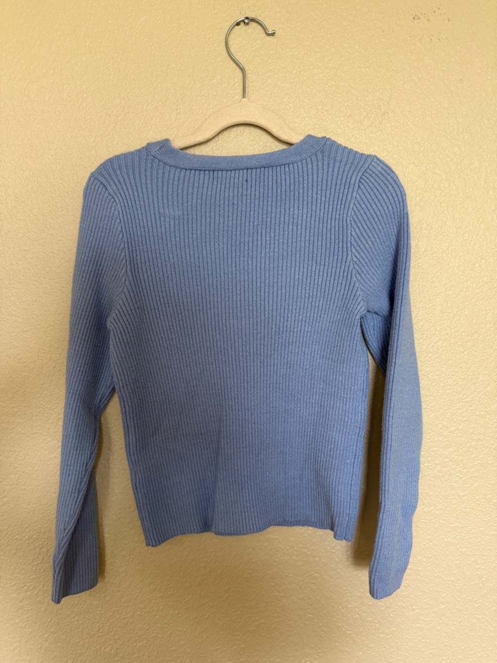 art class Light Blue Ribbed V-Neck Button Cardigan - Picture 4 of 6